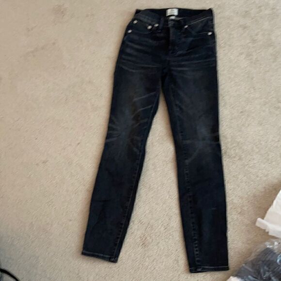 JCrew Like new Vintage Wash Jeans 24 - Picture 1 of 3